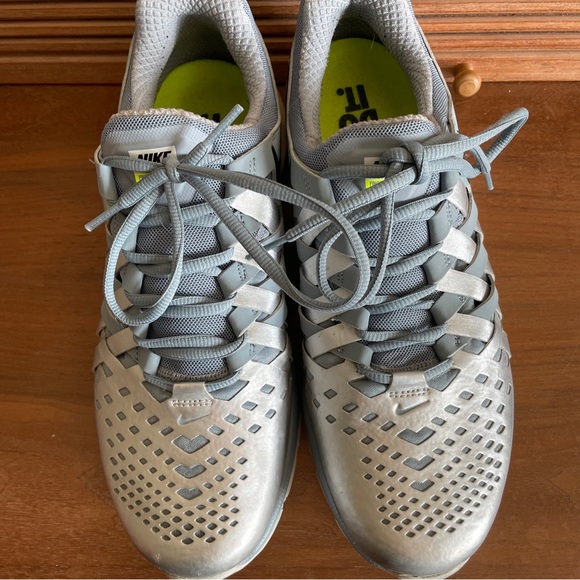 Size 9.5 - Nike Fingertrap Max Reflect Silver - Picture 6 of 8